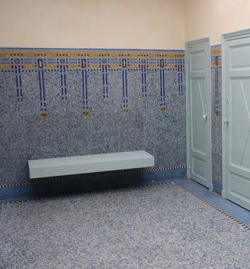 LES BAINS DOUCHES MUNICIPAUX