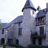 À cours ouvertes : Belles demeures du centre historique