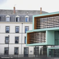 De la Caserne à l'Hôtel Communautaire : Les Secrets d'une Transformation
