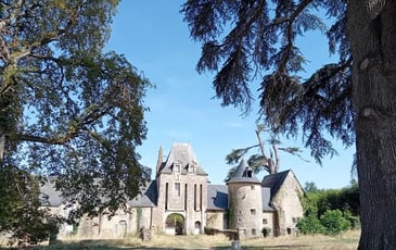 Visite du château de Soulgé (Saulges)