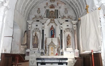 Livet-en-Charnie et la restauration du décor de l'église Saint-Martin