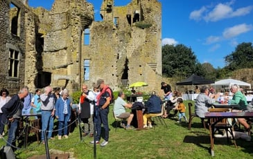 Marché de producteurs et artisans d'art locaux