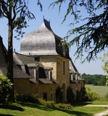 Visite libre du parc et découverte de la restauration en cours des bâtiments du porche