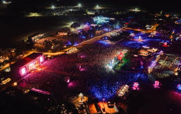 V and B Fest'